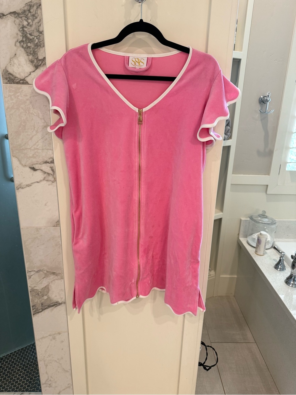 Pink Zip-Front Get ready with me robe with White Trim by S.S.S. The Label - Picture 2 of 4